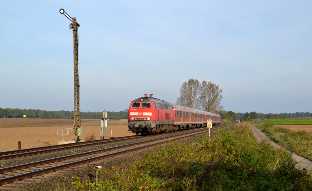 218 474 mit RE 14063 Hannover Hbf - Bad Harzburg am 28.09.2014 in Othfresen