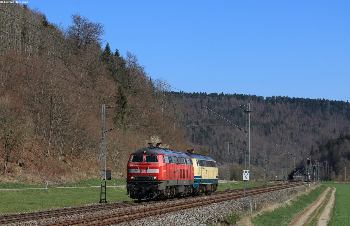 218 476-0 und 218 460-4 als Tfzf 77754 (Stuttgart Hbf-Singen(Htw)) in Grünholz 6.4.20