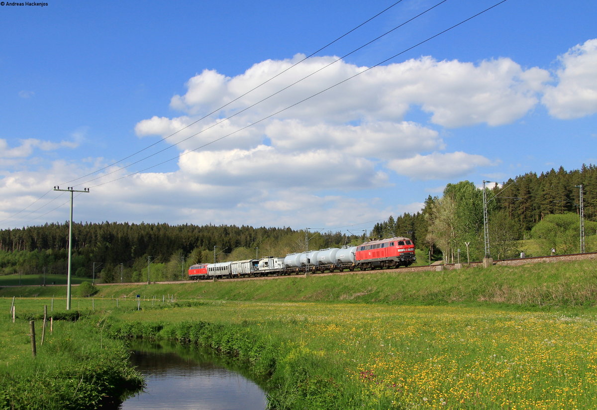 218 484-4 und 218 191-5 mit dem Bauz 91750 (Offenburg-Donaueschingen) bei Stockburg 18.5.20