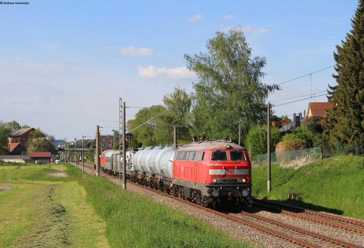 218 484-4 und 218 191-5 mit dem Bauz 91750 (Offenburg-Donaueschingen) bei Klengen 18.5.20