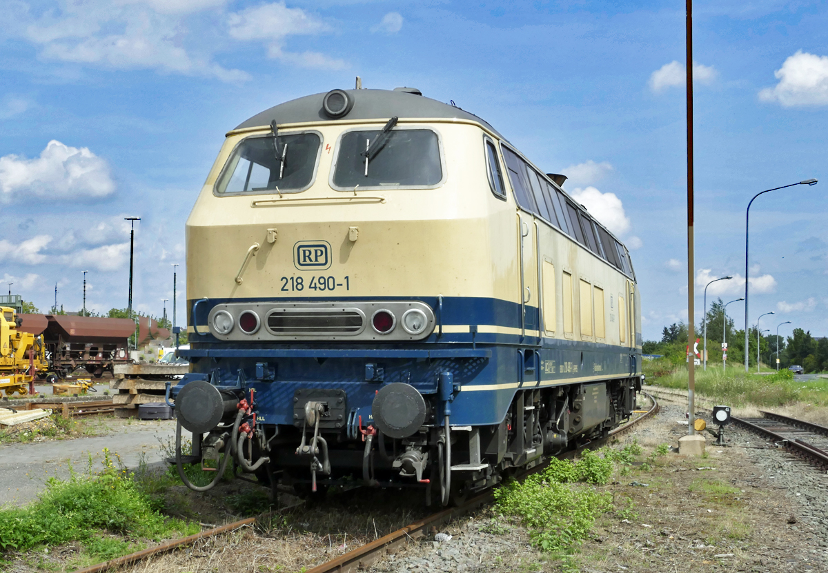 218 490-1 von Railsystem RP in Euskirchen - 16.08.2017