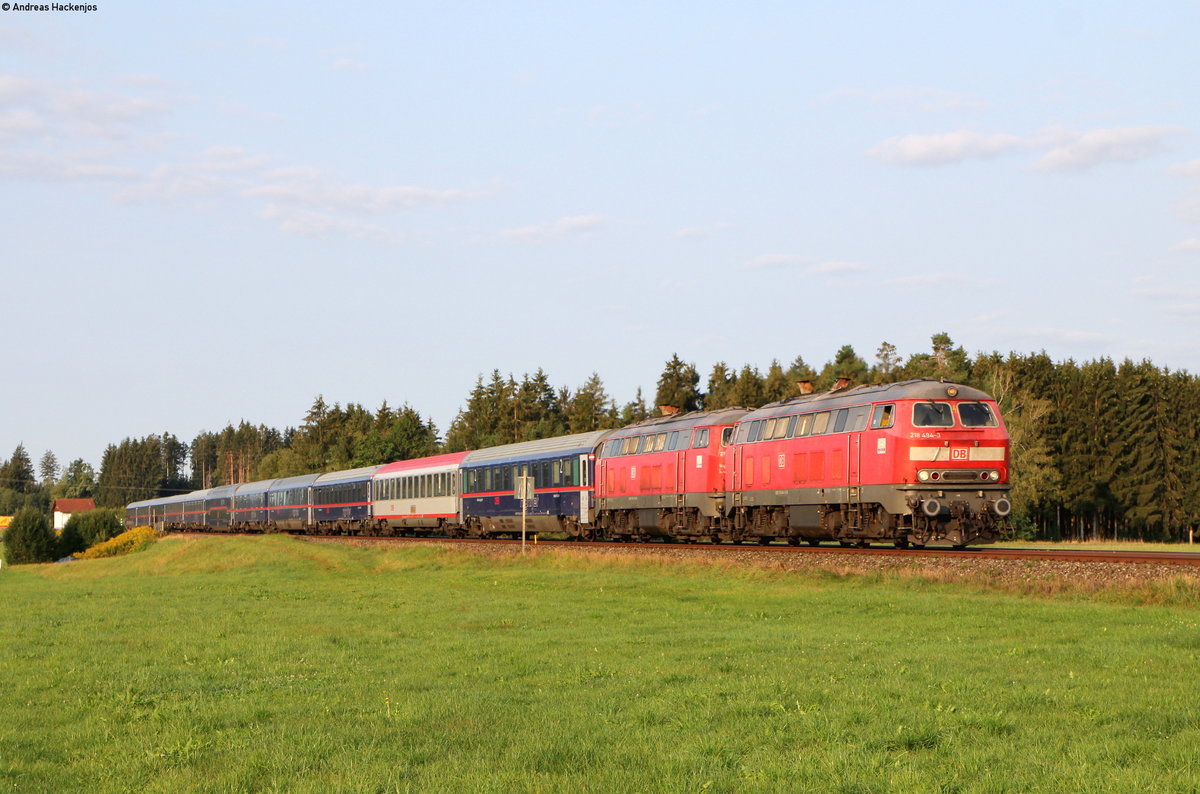 218 494-3 und 218 491-9 mit dem EN 79162 (Salzburg Hbf-Lindau Reutin) bei Maria Thann 28.8.18