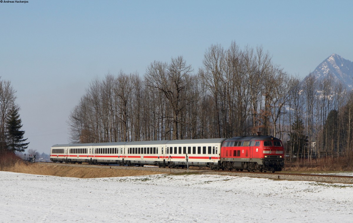 218 495-0 mit dem IC 2085  Nebelhorn  (Augsburg Hbf-Oberstdorf) bei Altstädten 9.3.16
