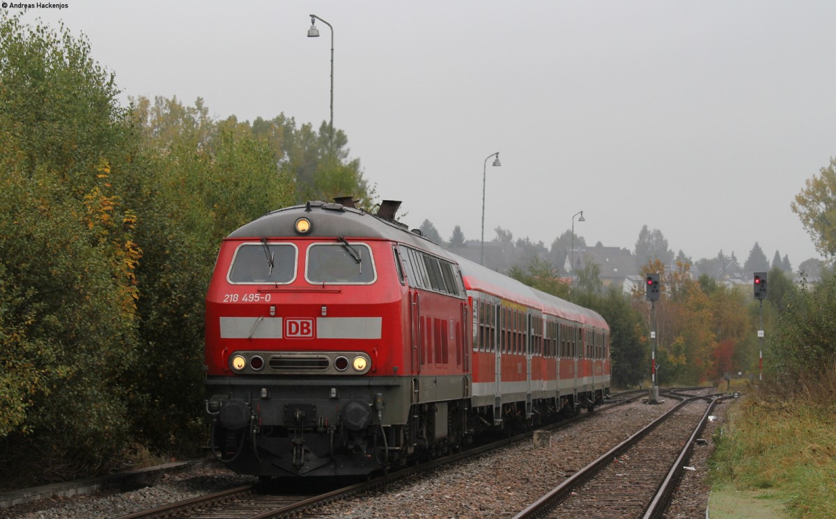 218 495-0 mit dem IRE 3220 (Ulm HBf-Neustadt(Schwarzw)) in Hüfingen 3.10.14