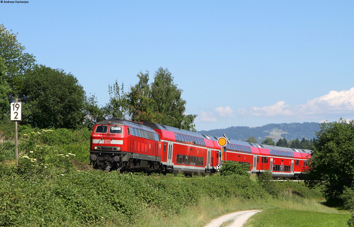 218 496-8 mit dem IRE 4230 (Lindau Hbf-Stuttgart Hbf) bei Einzisweiler 27.5.17