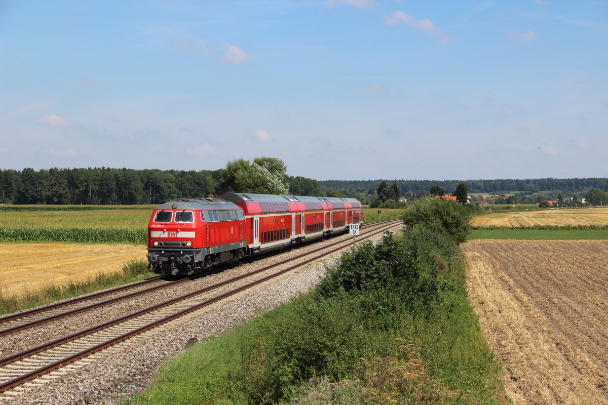 218 496-8 mit dem IRE 4225 (Stuttgart Hbf - Lindau Hbf) bei Mochenwangen am 21.08.13