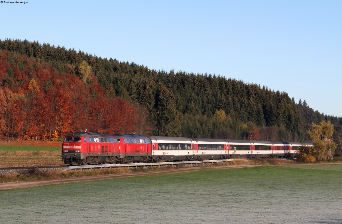 218 498-4 und 218 423-2 mit dem EC 196 (München Hbf-Zürich HB) bei Bad Grönebach 1.11.15