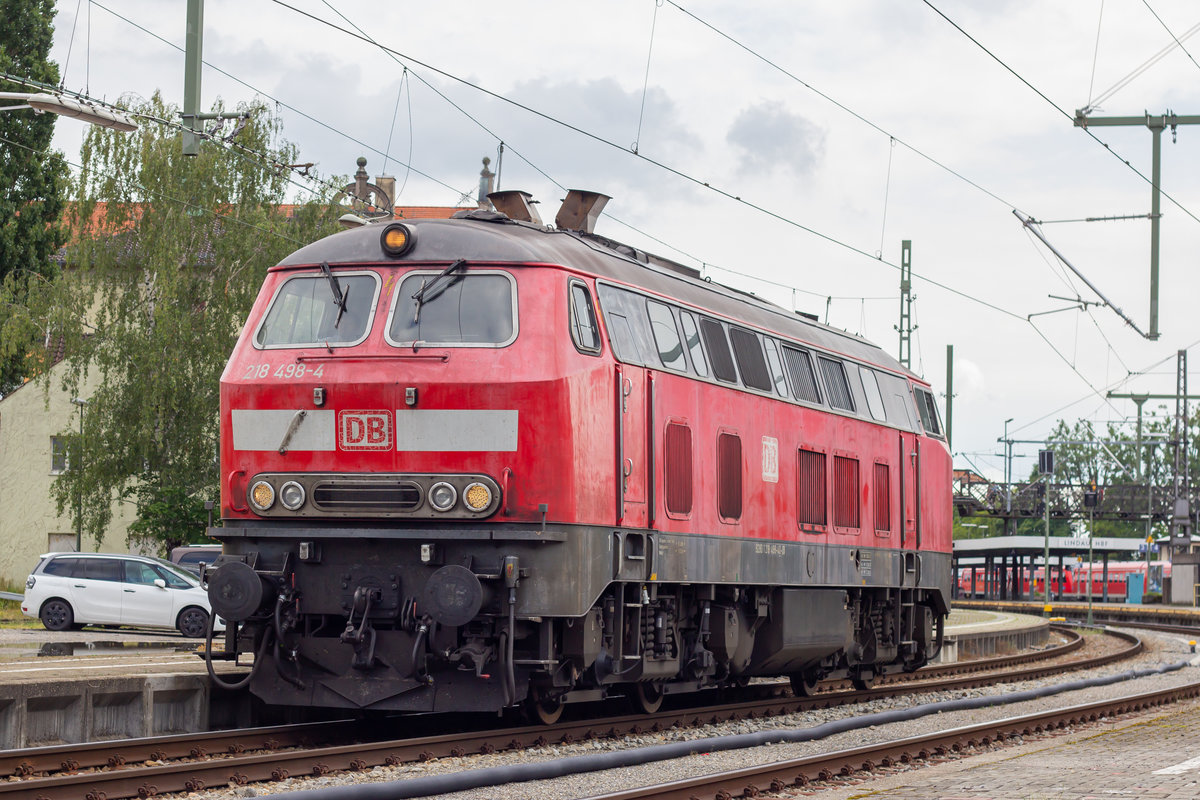 218 498-4 in Lindau Hbf. 11.7.20
