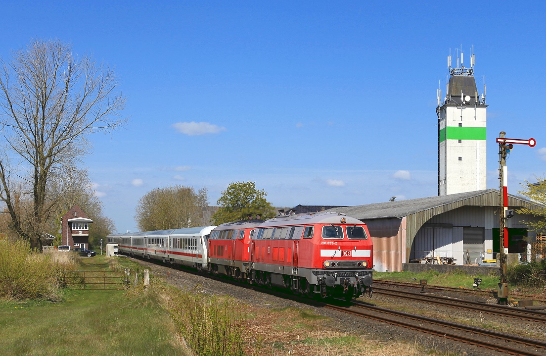 218 833 + 218 341, Lindholm, 03.05.2017, IC 2375.
