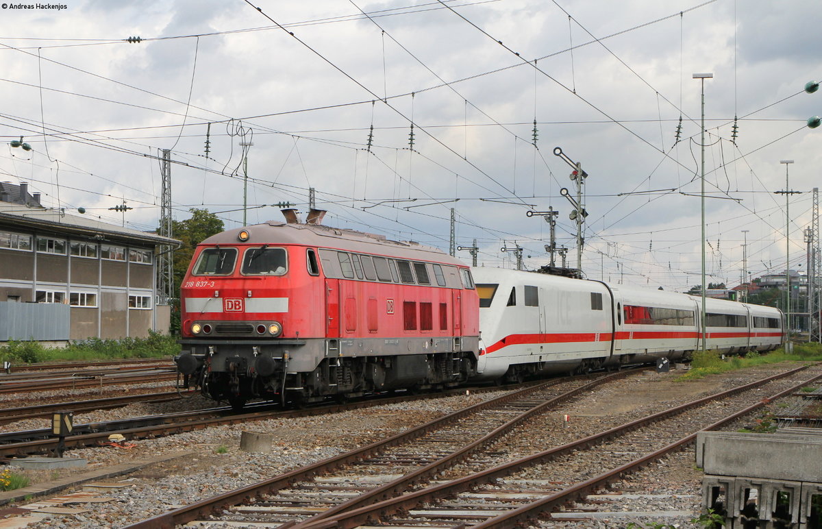 218 837-3 mit dem 401 078-1  Bremerhaven  als FbZ 27938 (Villingen(Schwarzw)-Plochingen) in Villingen 17.8.17