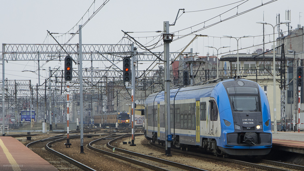 21WEa-001 am 03.03.2019 in Bahnhof Katowice.