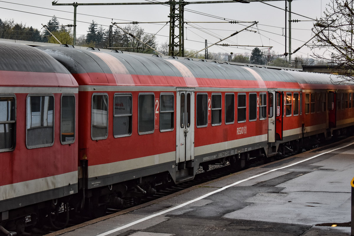 22-34 112 Bnrz 451.4 mit OFV Desgin ex München. Göppingen, April 2019