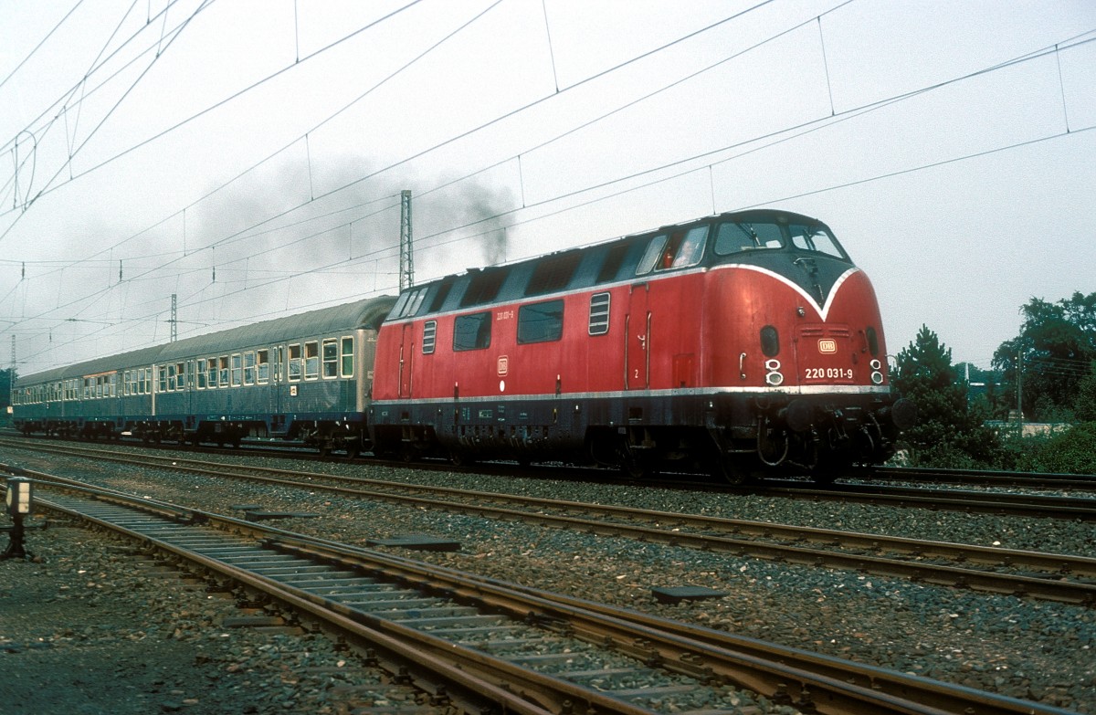 220 031  Bremerhaven - Lehe  01.09.83
