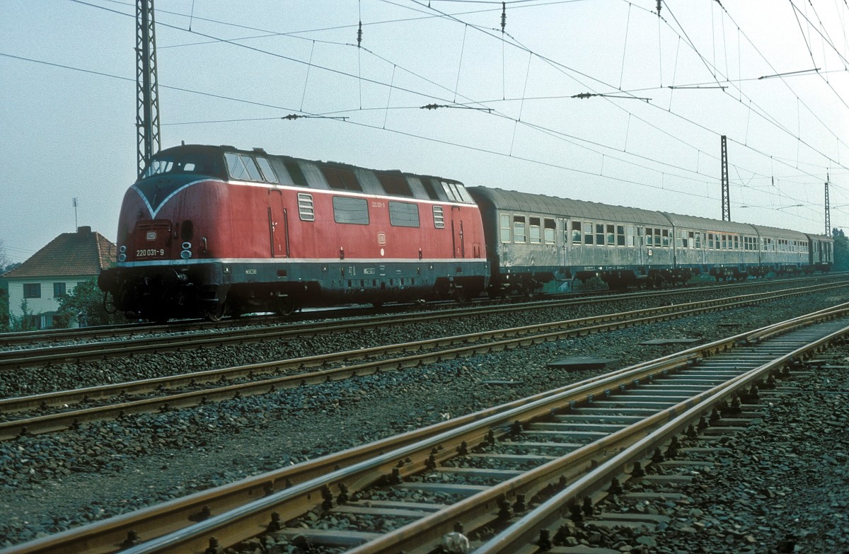 220 031  Bremerhaven - Lehe  01.09.83