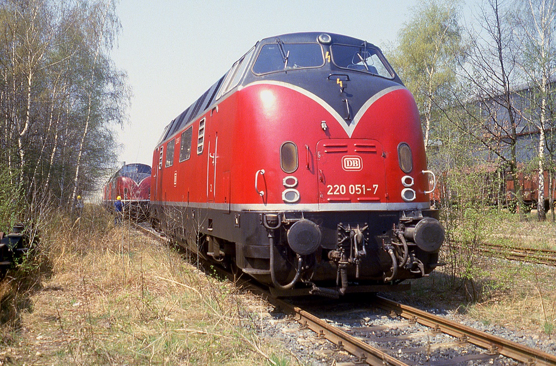 220 051, Aw Nürnberg, 25.04.1984.