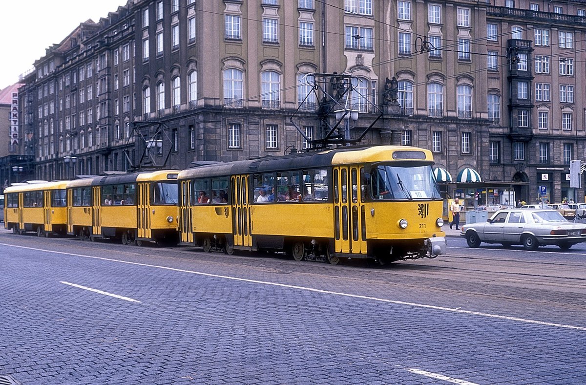 222 211  Dresden  13.05.90