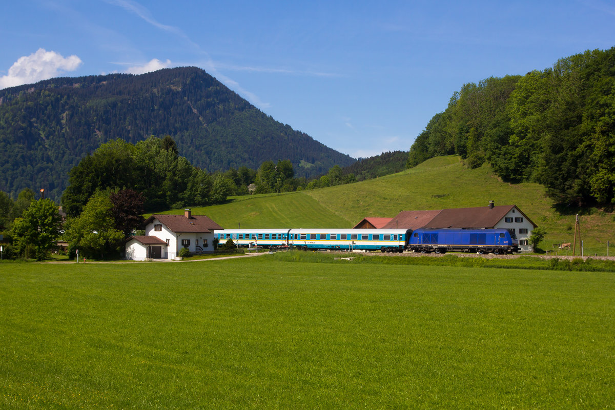 223 001 als Alex verlässt Immenstadt in Richtung Martinszell. 21.5.18