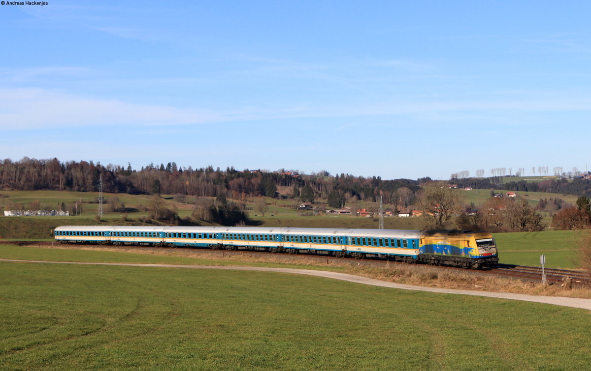 223 013 mit dem ALX 84107 (Lindau Hbf-München Hbf) bei Günzach 14.11.20