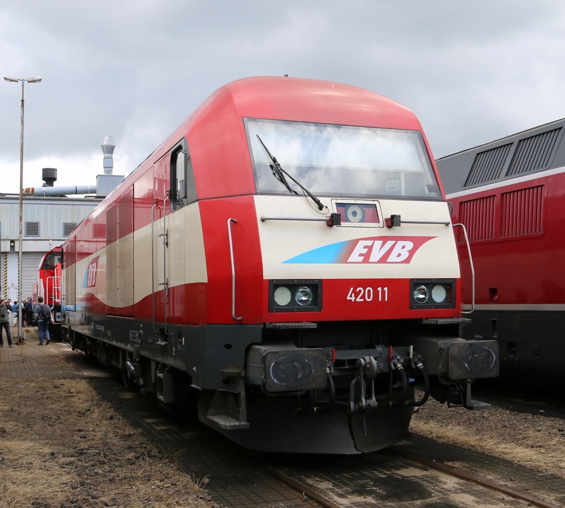 223 031 (420 11) der EVB/MWB stand am 14.06.2014 im AW Bremen Sebaldsbrück auf dem Außengelände ausgestellt.. Aufgenommen am TdoT zum 100 jährigen Jubiläum.