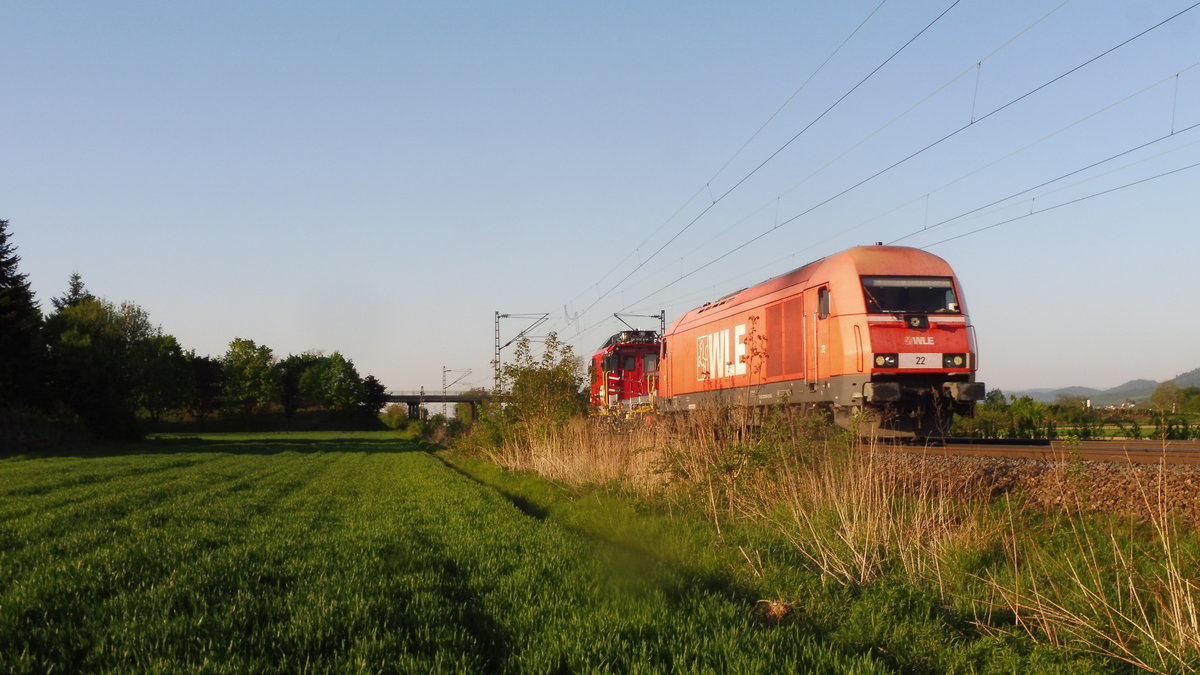 223 056 der WLE durfte am 23.04.2020 mit dem neuen Tm 234 411 der SBB auf Tfzf 41685 Lippstadt - Basel Bad Bhf gehen. Etwas oberhalb von Lahr (Schw.) konnte ich diese Fahrt festhalten.