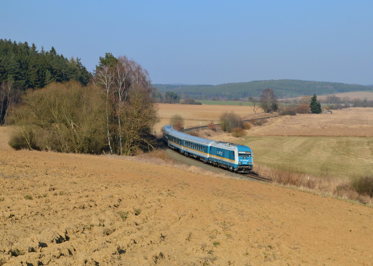 223 065 mit ALX 352 am 20.03.2015 bei Chotimer.