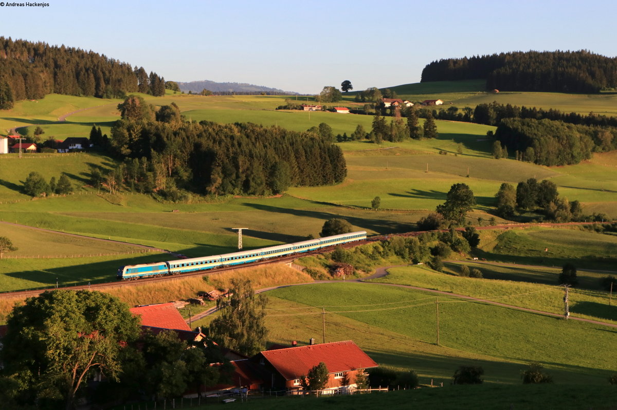 223 069 mit dem ALX 84117 (Hergatz-München Hbf) bei Heimhofen 7.7.20. Das ist Bild 15000 hier auf bahnbilder.de, auf die nächsten 15000 :-P