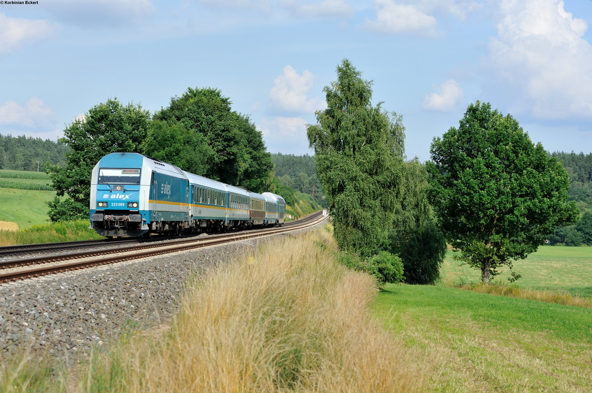 223 069 mit dem ALX84110 von München nach Hof bei Naabdemenreuth, 22.07.2016