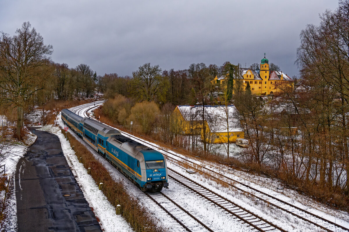 223 070 DLB mit dem ALX 79856 (Hof Hbf - München Hbf) bei Reuth b. Erbendorf, 29.12.2020