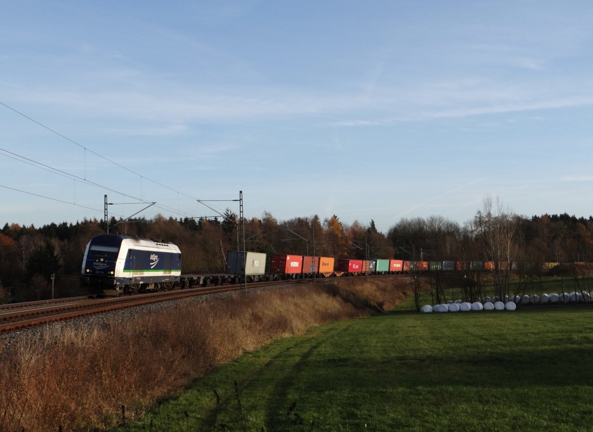 223 144 mit dem Container in Oberjössnitz am 02.12.13