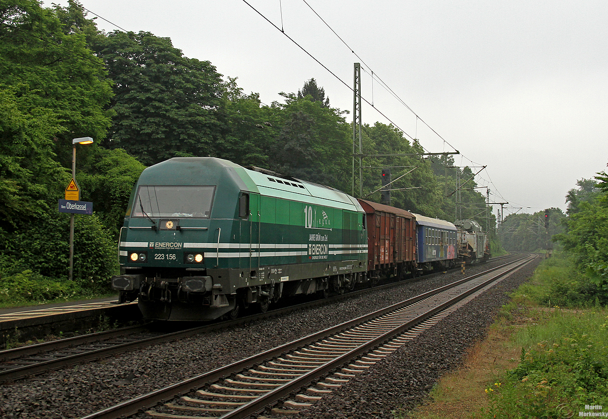 223 156 mit einem Trafotransport in Bonn Oberkassel am 01.06.2018 