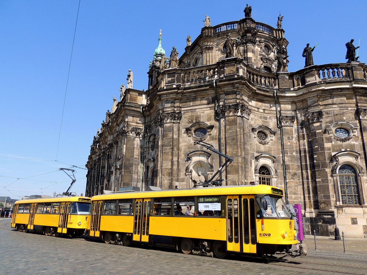 224-218 u. 224-217, abslolvierten als L59 eine Sonderfahrt in der Innenstadt von DRESDEN; 140610