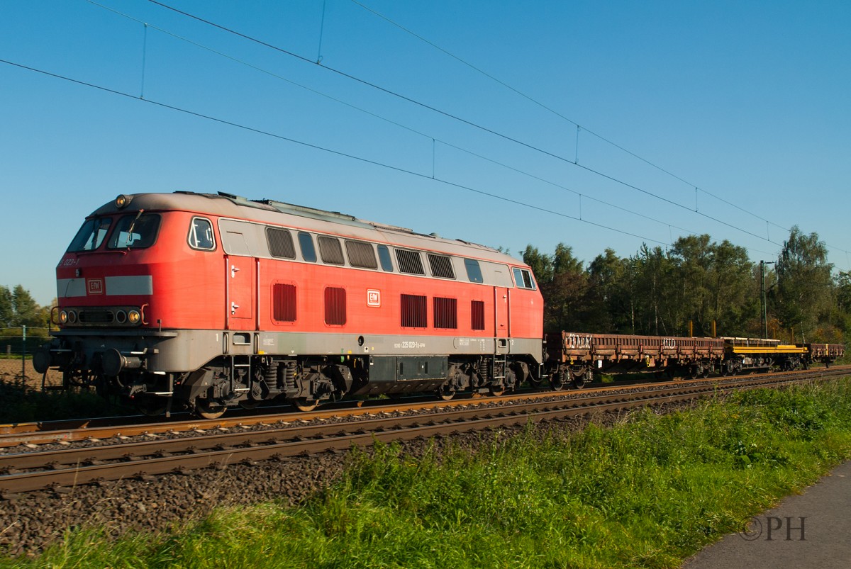 225 023-1 in Meerbusch-Osterath am 02.10.2015