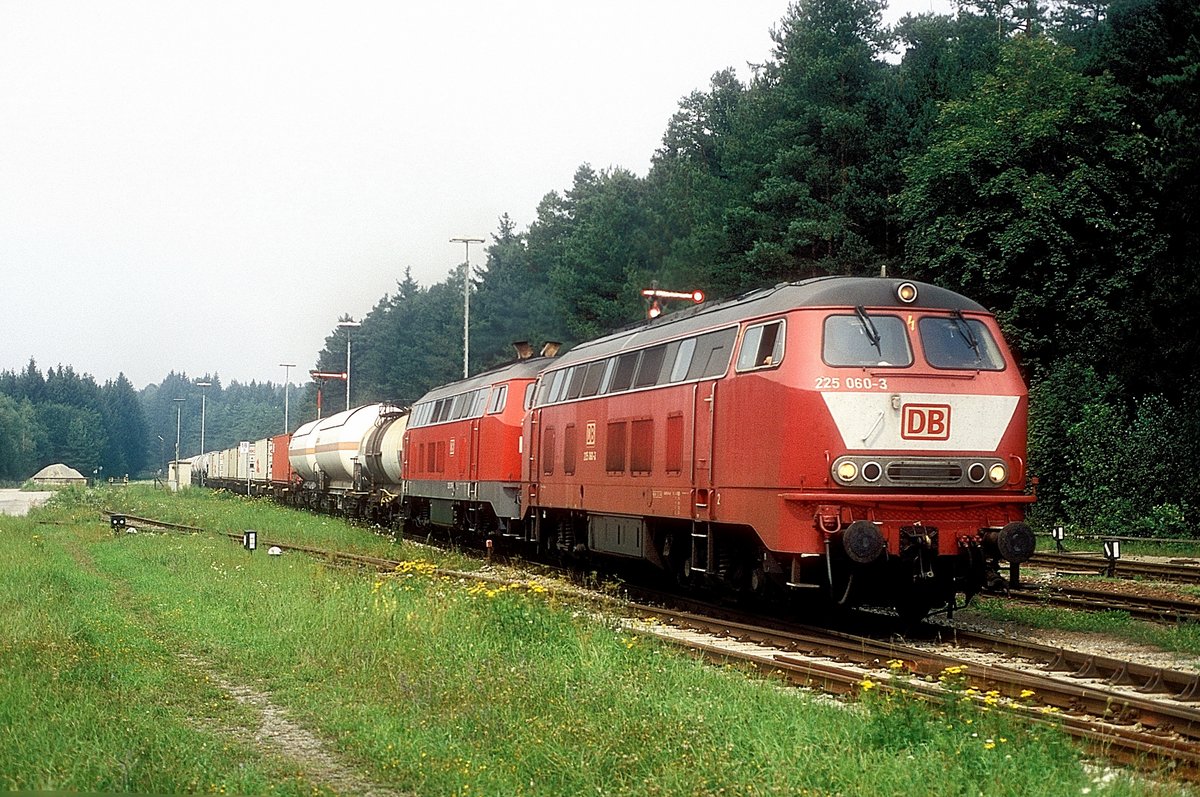 225 060 + 225 078  Kastl  02.09.05