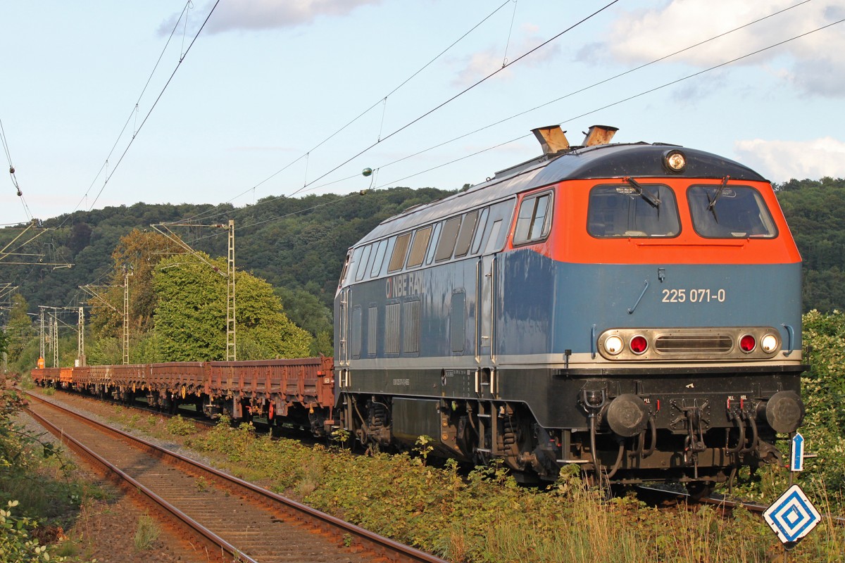 225 071 am 19.8.13 zwischen Essen-Kettwig und Essen-Werden.