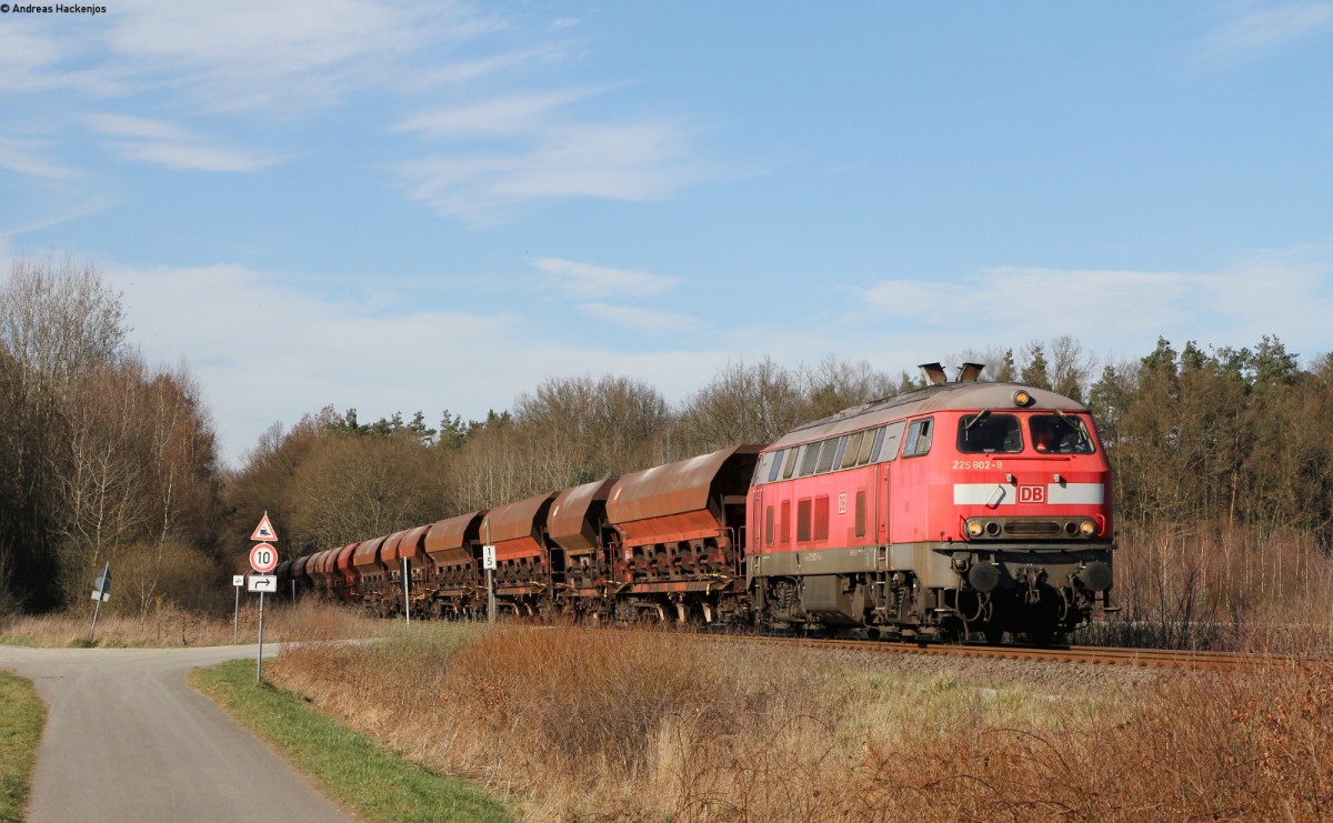 225 802-8 mit dem EK 55909 (Rammelsbach Steinbruch-Einsiedlerhof) bei Landstuhl 20.3.14