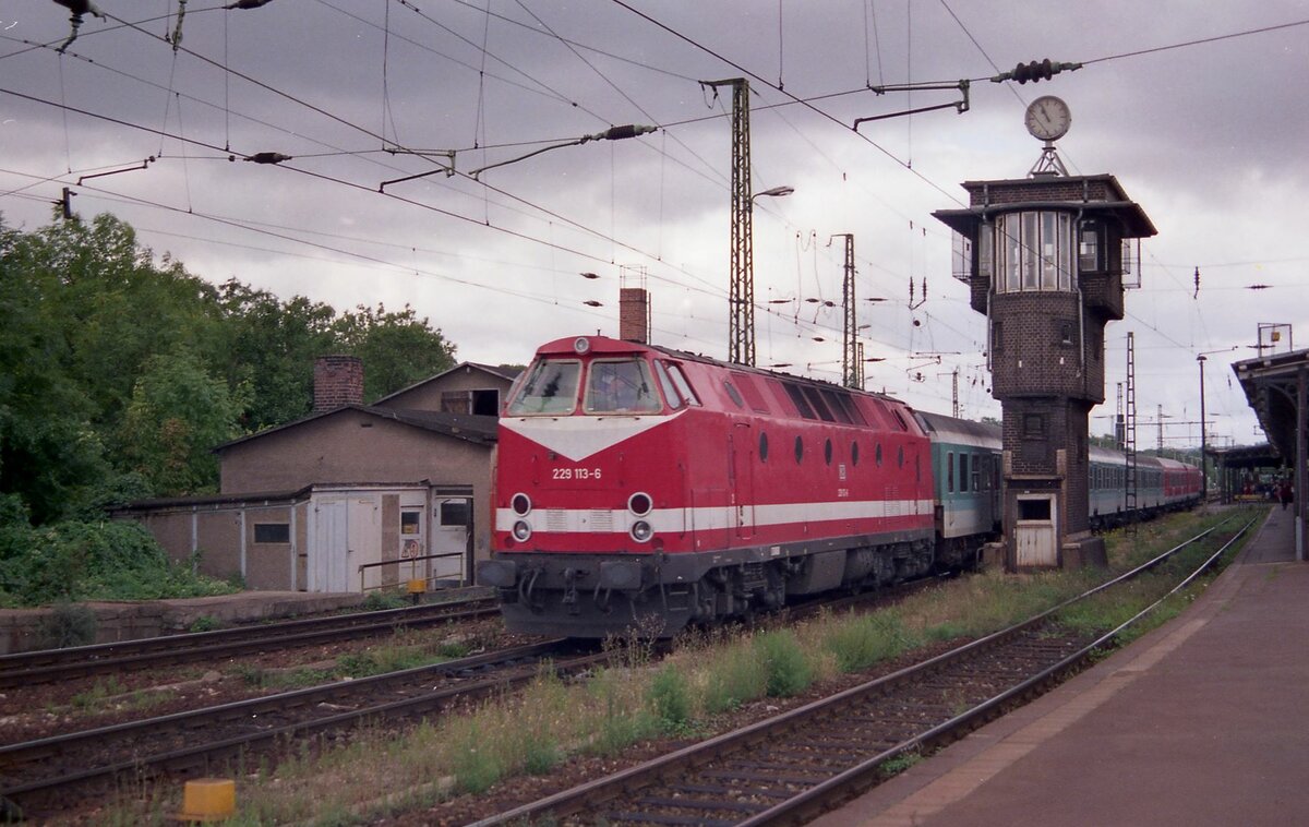 229 113-6 Erfurt im August 1999, Negativ Scan
