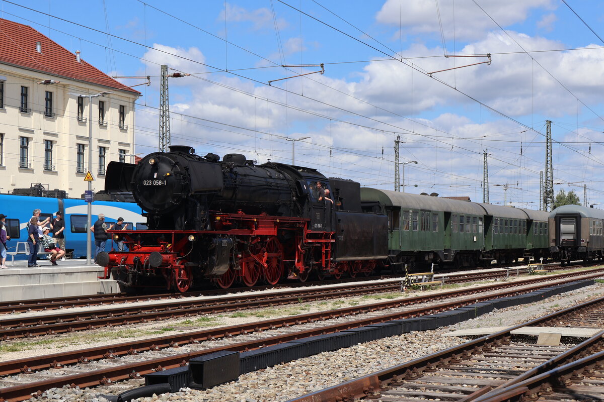 23 058 am 30.5.2025 in Nördlingen 
