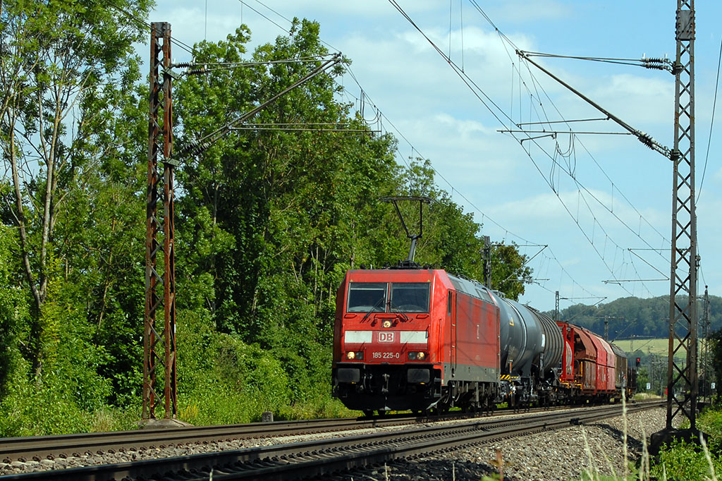 23.06.2018 Streckenabschnitt Uhingen 185 225-0