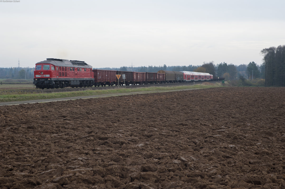 232 209-7 mit der Überführung des neuen München Nürnberg Express von München nach Velim bei Oberteich, 04.11.2017