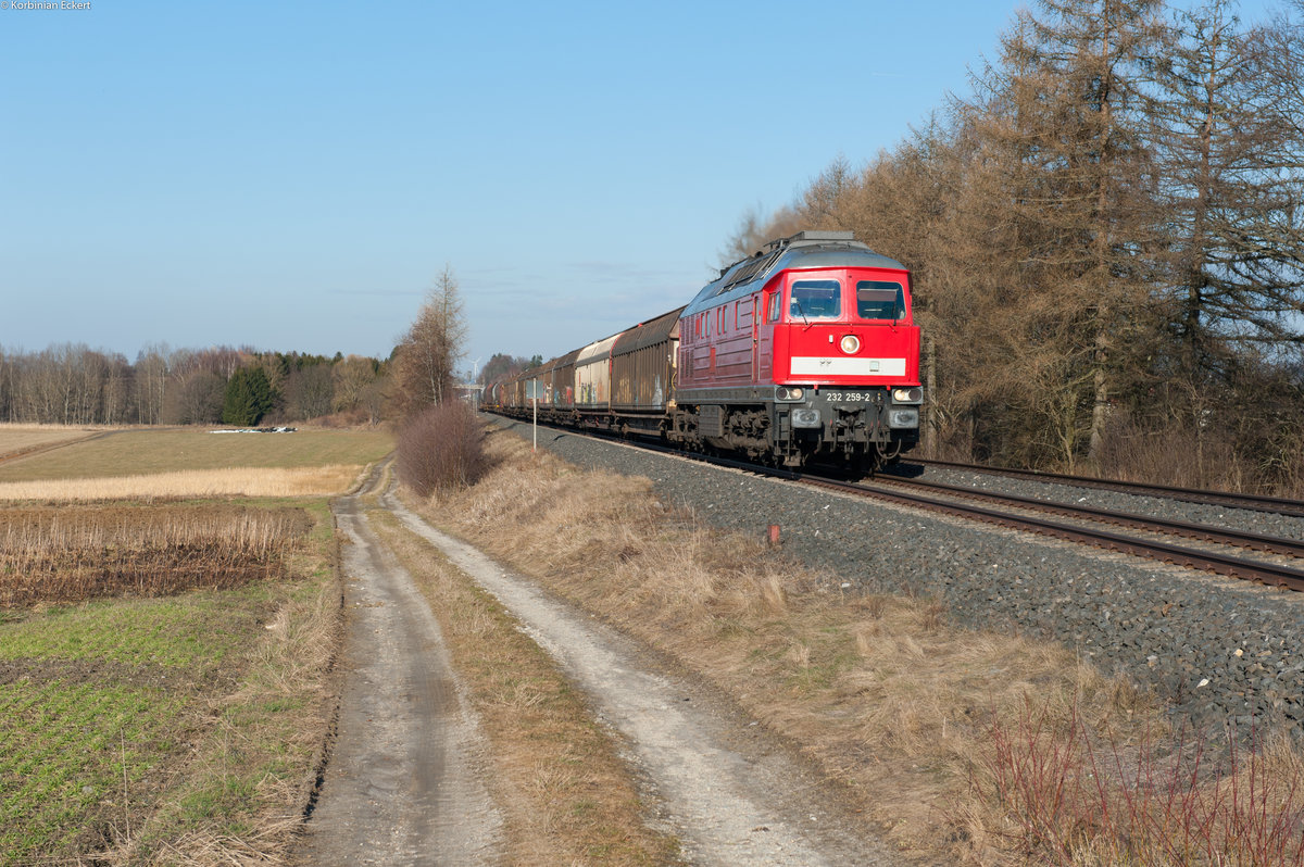 232 259-2 als EZ 45368 von Cheb nach Nürnberg Rbf bei Waldershof, 27.02.2017