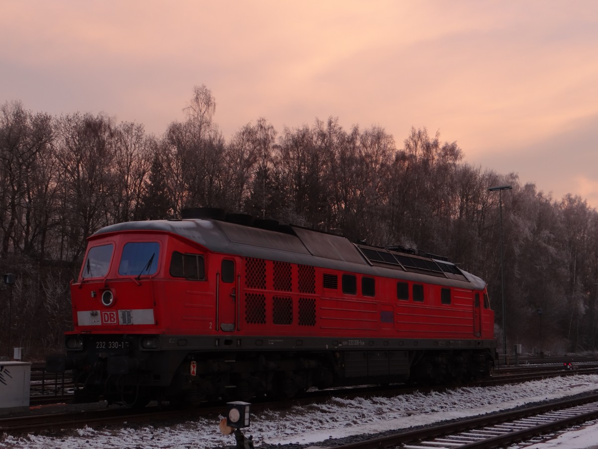 232 330 zusehen am 19.12.13 beim Sonnenaufgang in Marktredwitz.