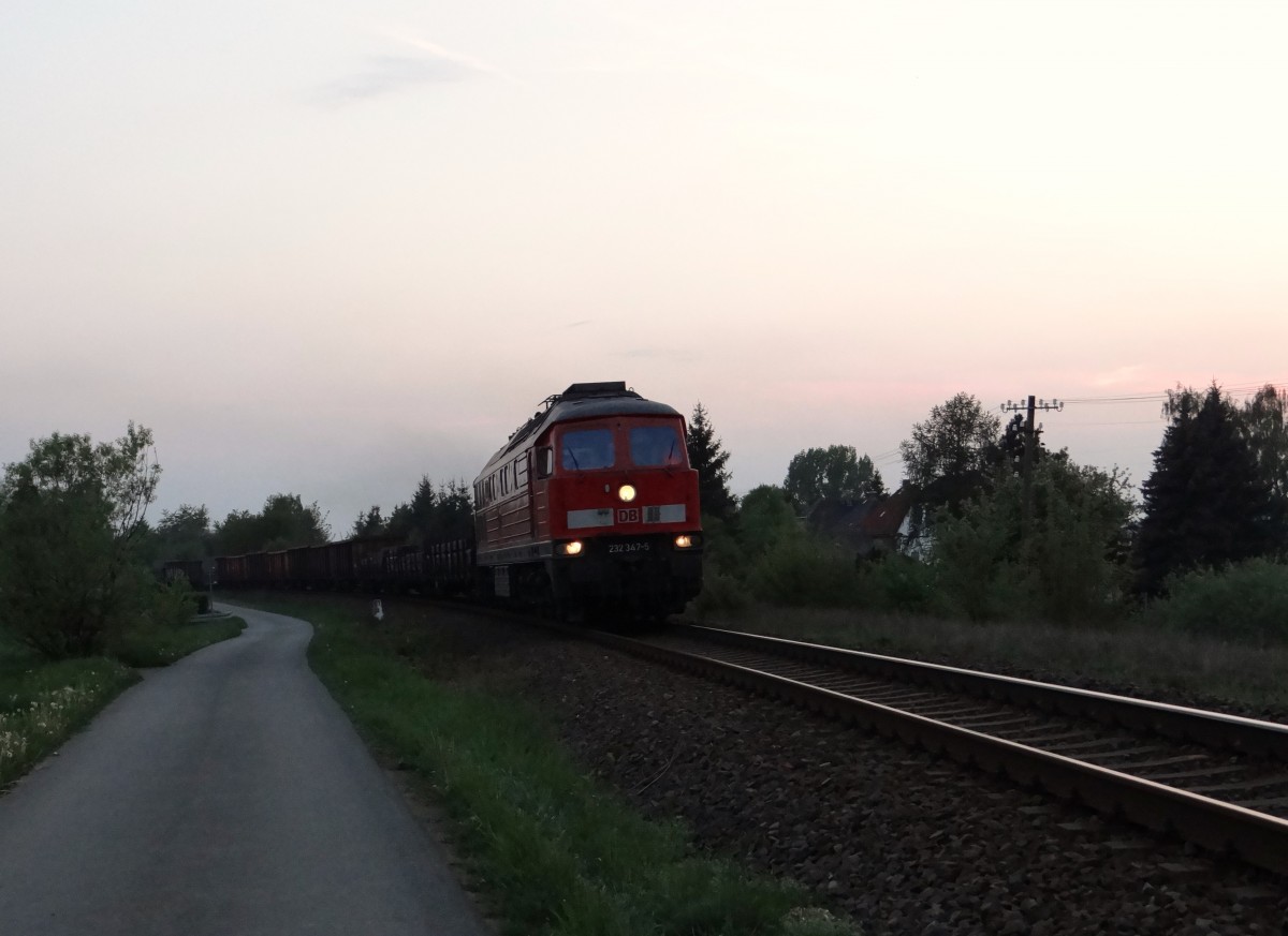 232 347 ist am 30.04.14 mit einem Umleiter in Neustadt an der Orla zusehen.