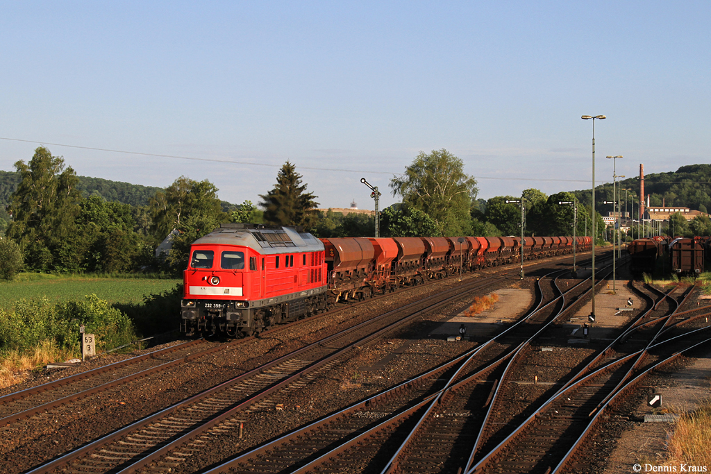 232 359 mit Schotterzug am 03.06.2015 in Luitpoldhütte.