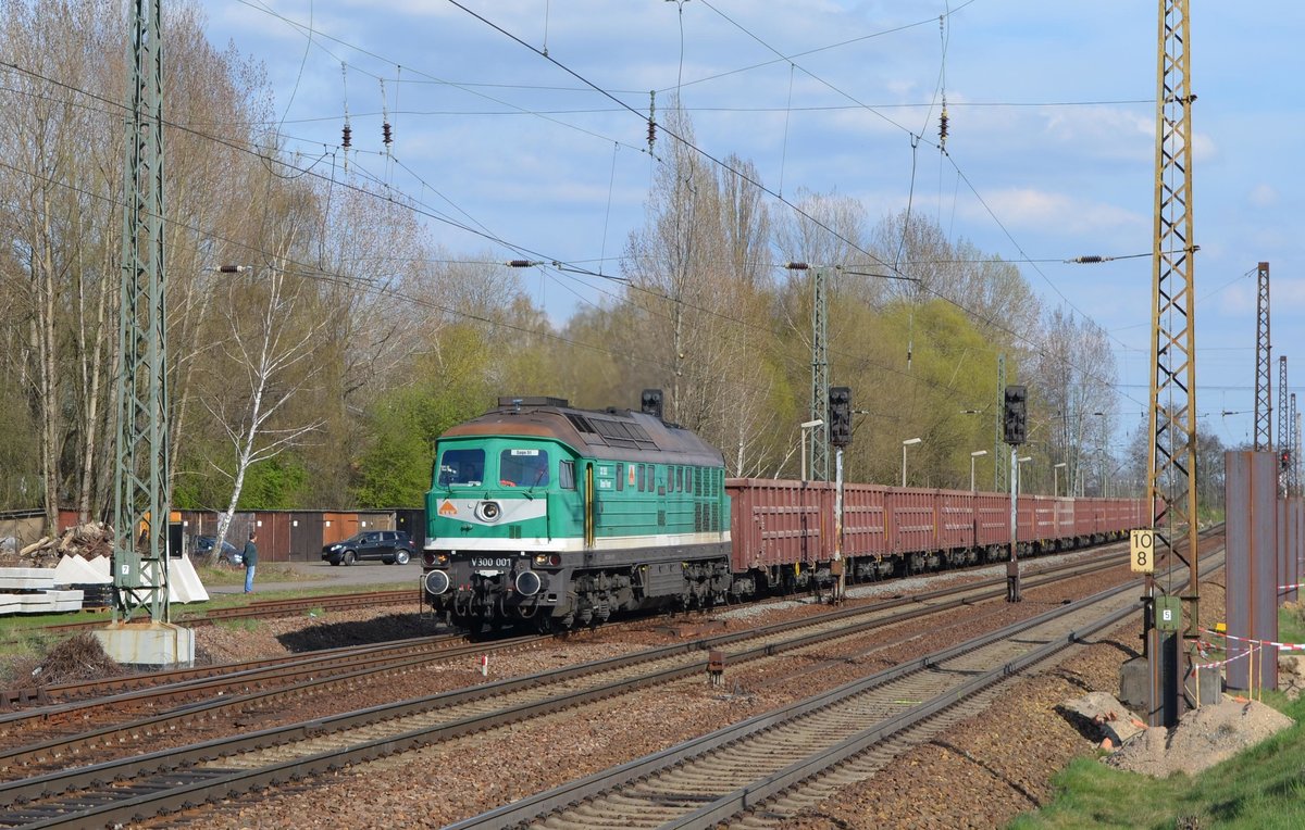 232 404-4 / V 300 001 der Starkenberger Baustoffwerke GmbH in Leipzig Thekla 08.04.2016