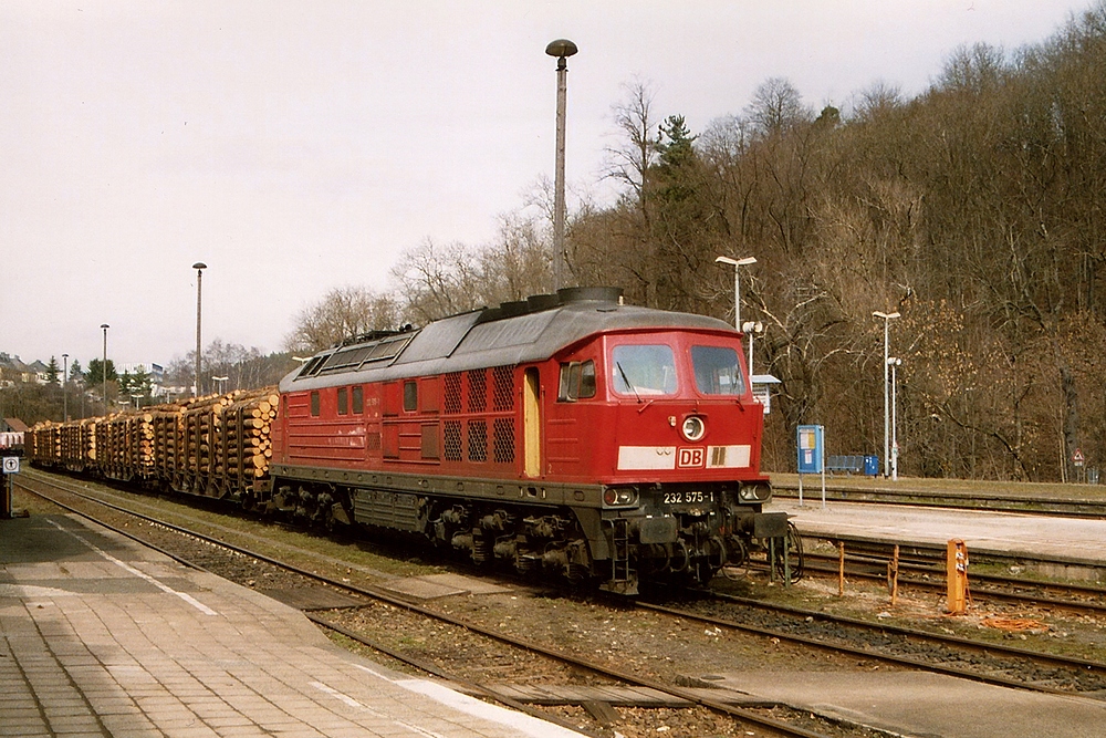232 575 am 19.03.2004 in Lobenstein (Thür).