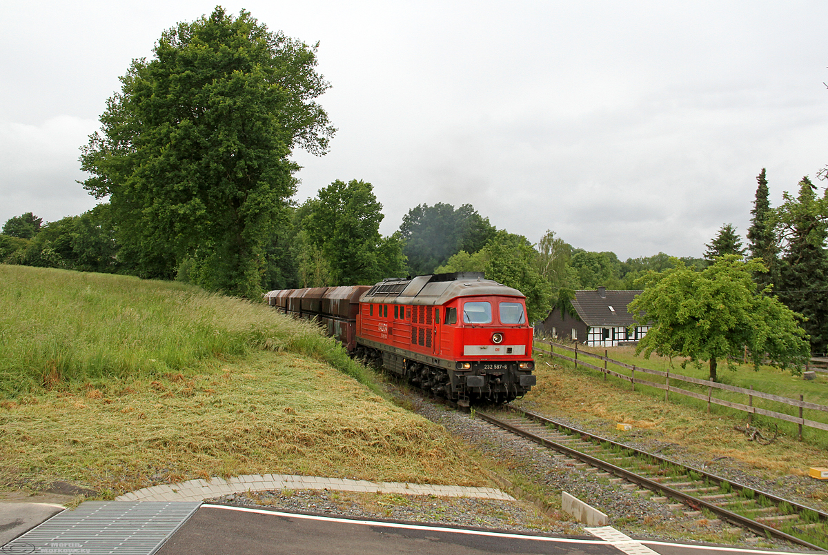 232 587 bei Flandersbach am 06.06.2020