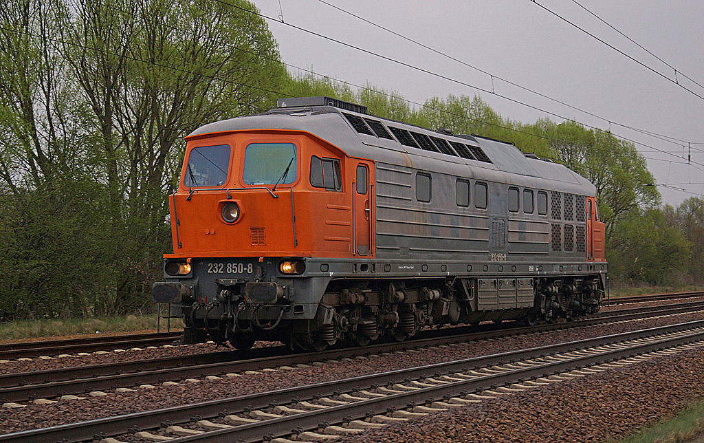 232 850-8 hier in Briesen für Arcelor auf dem Weg nach Premnitz am 29.03.14.