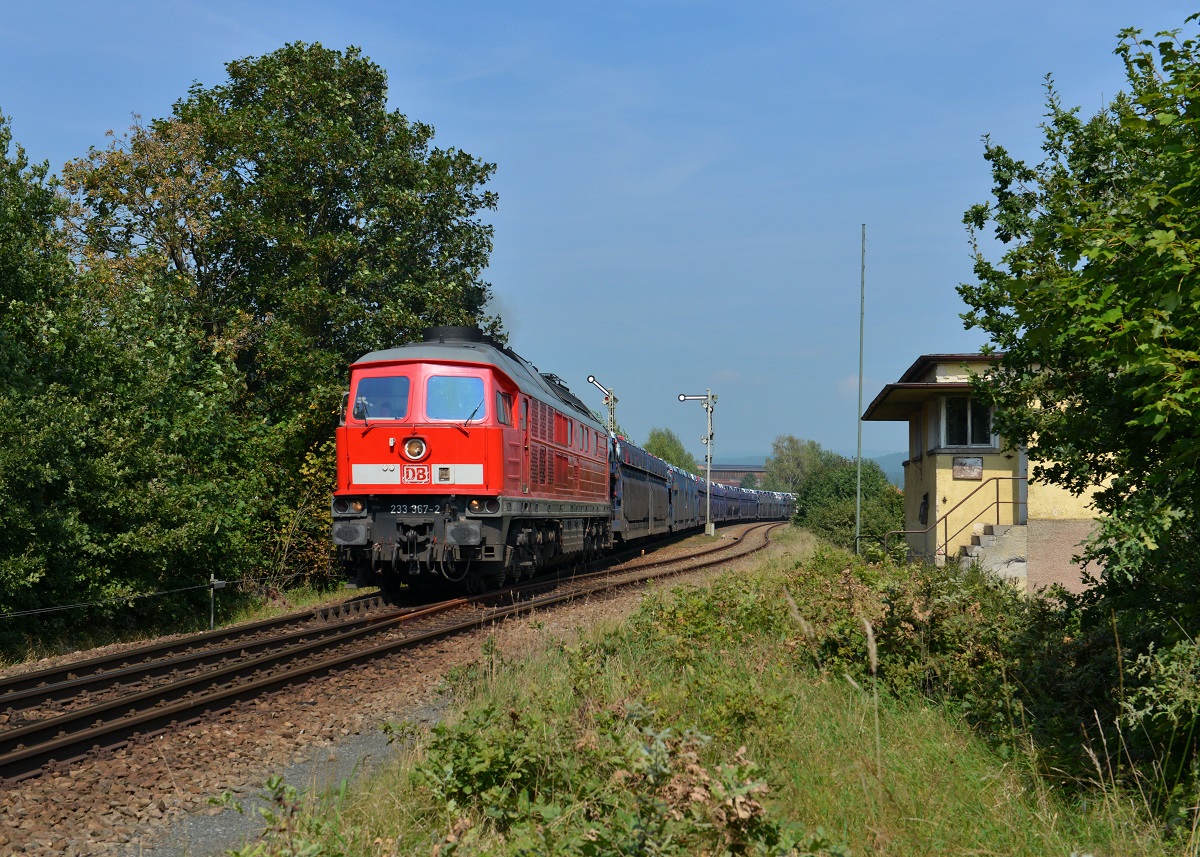 233 367 mit einem Autozug am 05.09.2014 bei Kothmaißling.