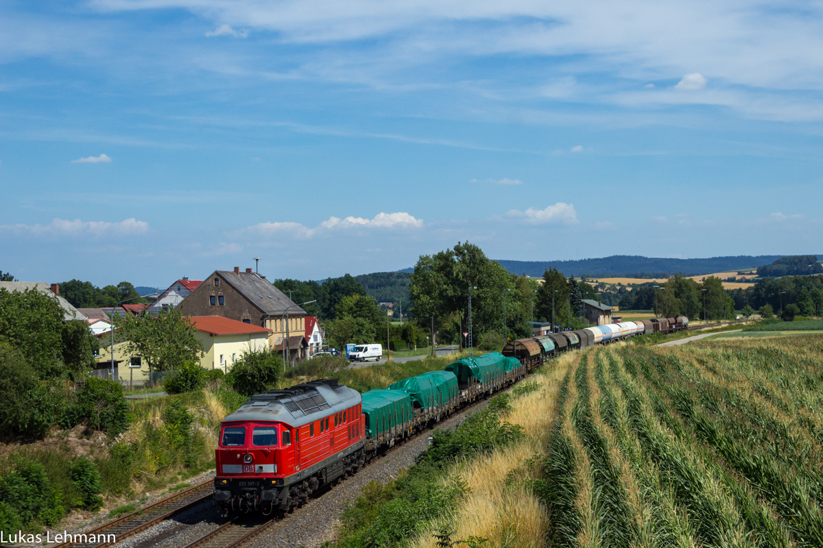 233 367 mit umgeleitetem 45365 in Kemnath-Neustadt, 04.08.15
