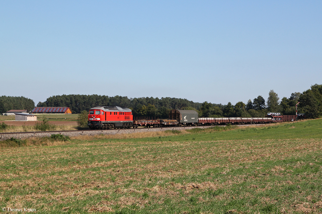 233 373 mit dem 45330 am 06.09.2013 bei Hiltersdorf.